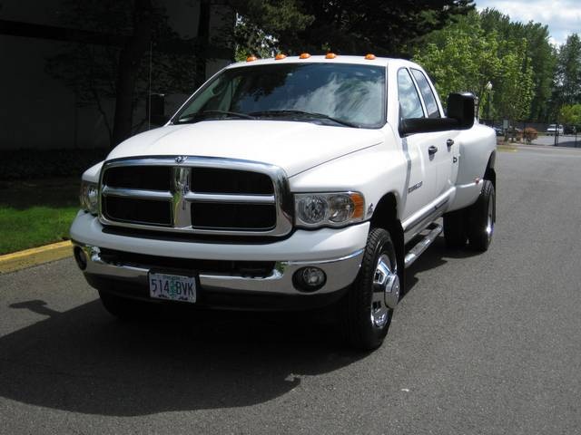 2005 Dodge Ram 3500 SLT Dually   - Photo 1 - Portland, OR 97217