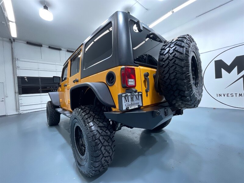 2012 Jeep Wrangler Unlimited Rubicon 4X4 / V6 /6-SPEED MANUAL /LIFTED / BRAND NEW 35 " MUD TIRES / Navigation / WINCH / ZERO RUST/ 77K MILES - Photo 32 - Gladstone, OR 97027