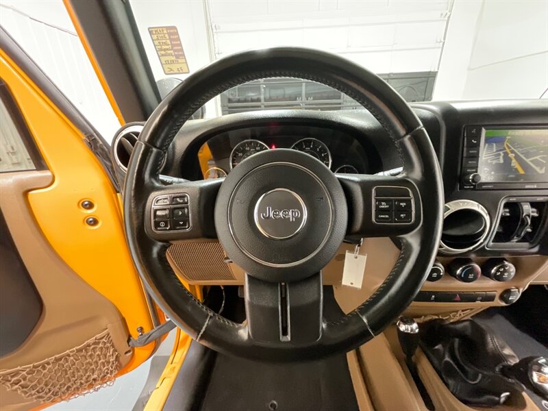 2012 Jeep Wrangler Unlimited Rubicon 4X4 / V6 /6-SPEED MANUAL /LIFTED / BRAND NEW 35 " MUD TIRES / Navigation / WINCH / ZERO RUST/ 77K MILES - Photo 45 - Gladstone, OR 97027