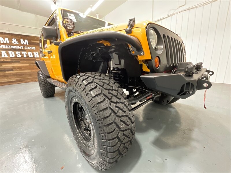 2012 Jeep Wrangler Unlimited Rubicon 4X4 / V6 /6-SPEED MANUAL /LIFTED / BRAND NEW 35 " MUD TIRES / Navigation / WINCH / ZERO RUST/ 77K MILES - Photo 31 - Gladstone, OR 97027
