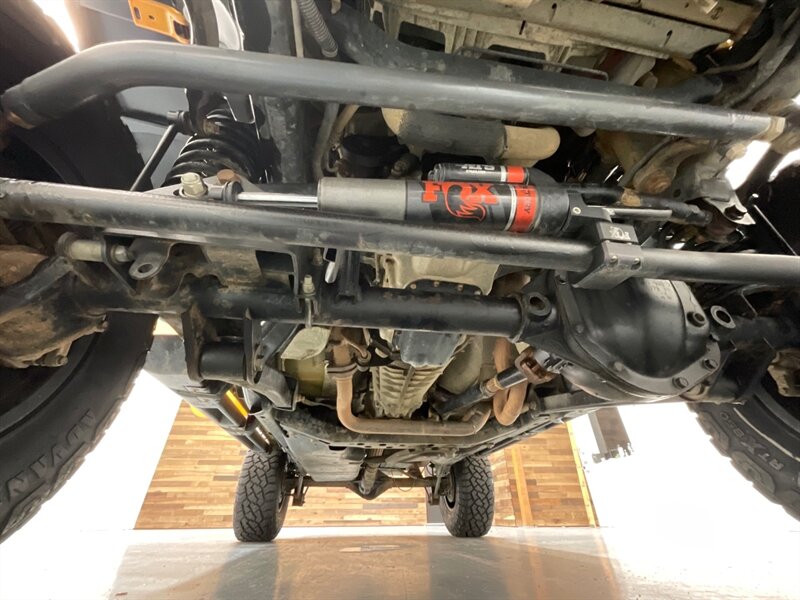 2012 Jeep Wrangler Unlimited Rubicon 4X4 / V6 /6-SPEED MANUAL /LIFTED / BRAND NEW 35 " MUD TIRES / Navigation / WINCH / ZERO RUST/ 77K MILES - Photo 54 - Gladstone, OR 97027