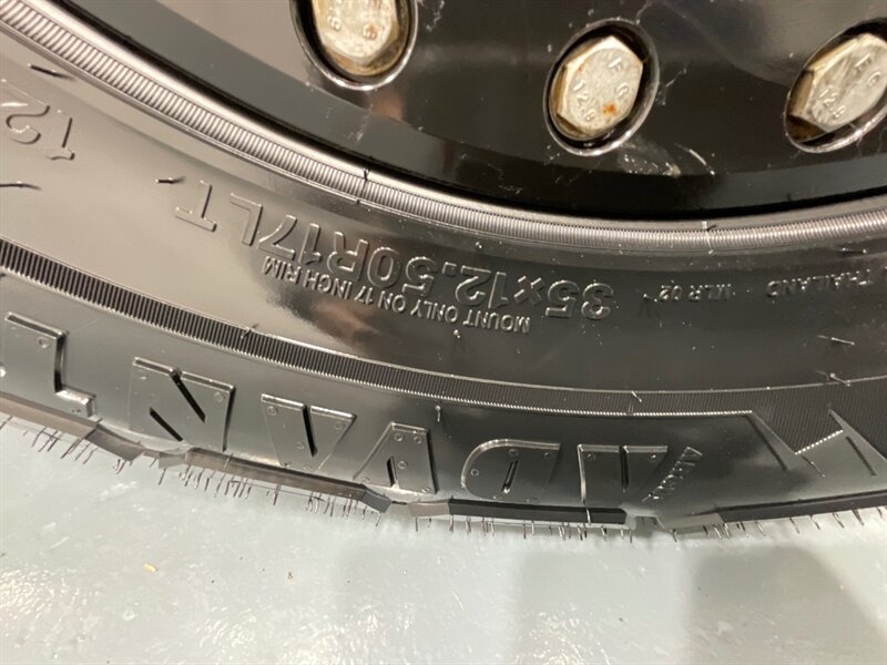 2012 Jeep Wrangler Unlimited Rubicon 4X4 / V6 /6-SPEED MANUAL /LIFTED / BRAND NEW 35 " MUD TIRES / Navigation / WINCH / ZERO RUST/ 77K MILES - Photo 49 - Gladstone, OR 97027