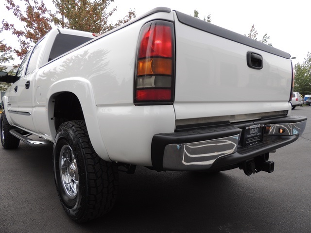 2005 GMC Sierra 2500 SLT / 4X4 / 6.6L DIESEL / Leather / Sunroof / DVD