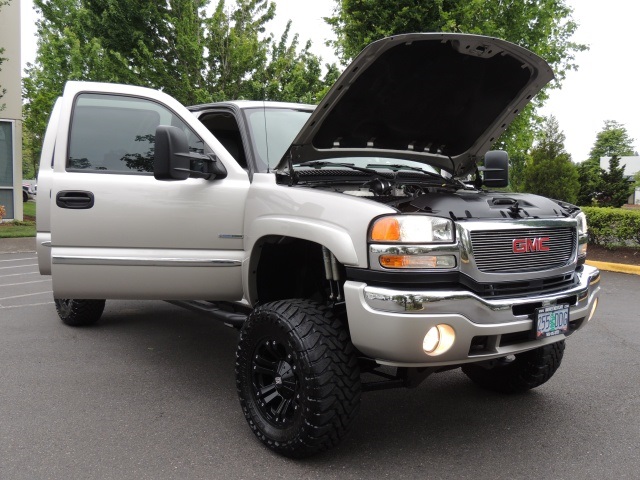 2006 GMC Sierra 2500 4X4 / LBZ DURAMAX DIESEL / ALLISON / LIFTED / 95km   - Photo 15 - Portland, OR 97217