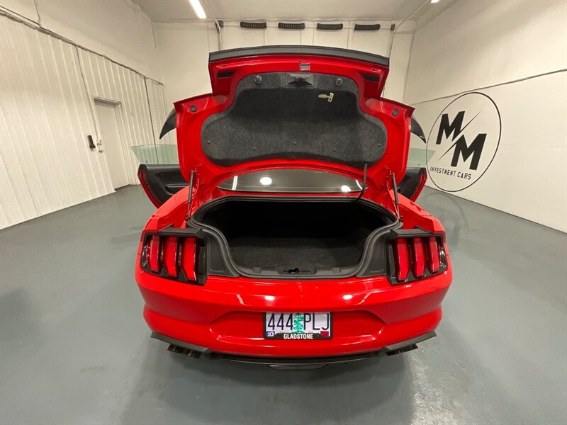 2018 Ford Mustang GT Coupe 5.0L V8 / 10-Speed Automatic / LOWERED  / Backup Camera - Photo 31 - Gladstone, OR 97027