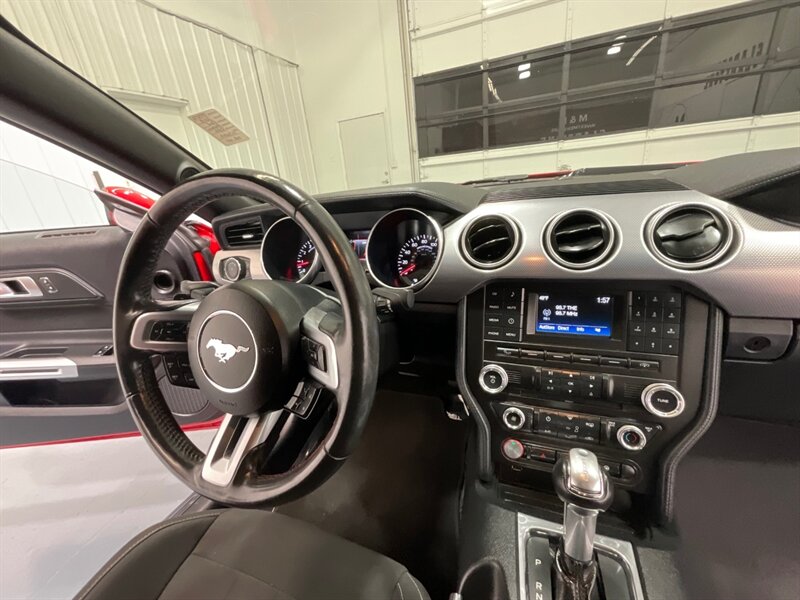 2018 Ford Mustang GT Coupe 5.0L V8 / 10-Speed Automatic / LOWERED  / Backup Camera - Photo 14 - Gladstone, OR 97027