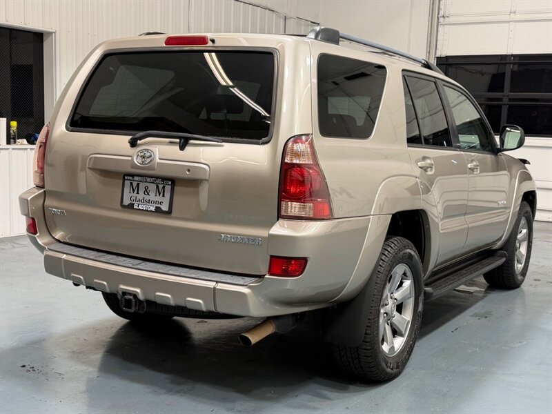 2004 Toyota 4Runner SR5 4x4 / 4.0L V6 / Central DIff Lock / ZERO RUST / LOCAL SUV / Tow Package - Photo 6 - Gladstone, OR 97027