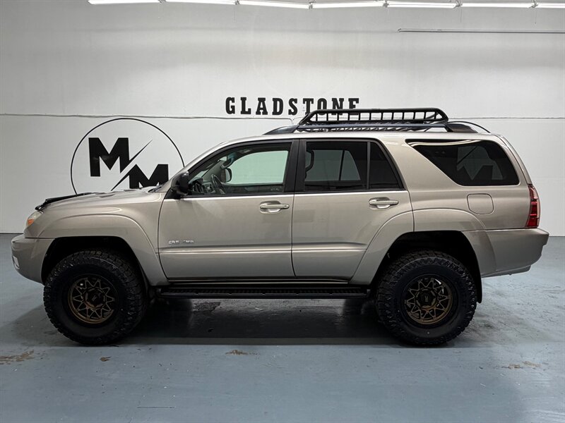 2004 Toyota 4Runner SR5 4x4 / 4.0L V6 / NEW WHEELS & TIRES / NEW LIFT  / Central Diff Lock / ZERO RUST - Photo 3 - Gladstone, OR 97027