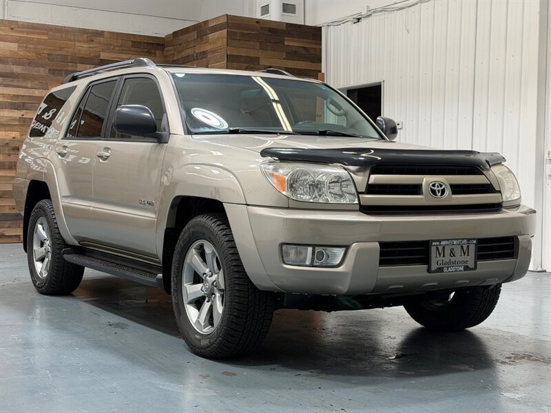 2004 Toyota 4Runner SR5 4x4 / 4.0L V6 / Central DIff Lock / ZERO RUST / LOCAL SUV / Tow Package - Photo 35 - Gladstone, OR 97027