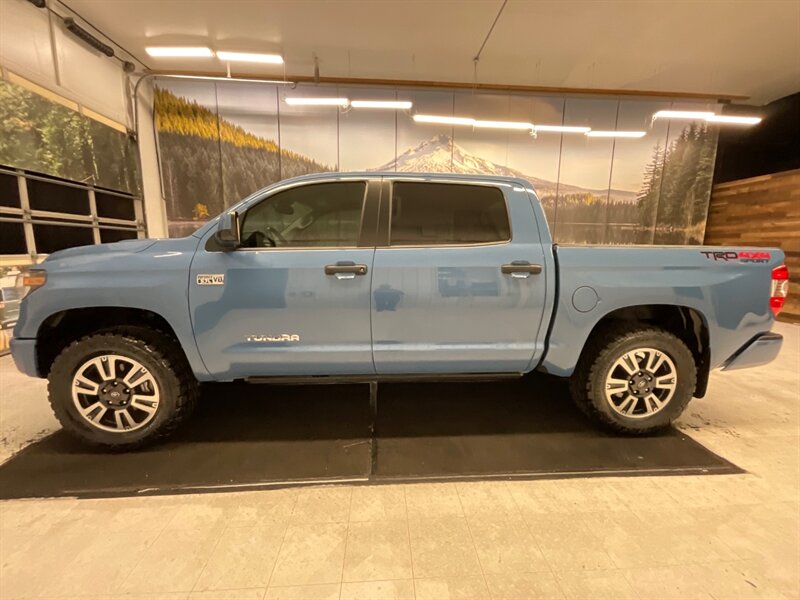 2019 Toyota Tundra TRD SPORT Crew Max 4X4 / 5.7L V8 /1-Owner / LIFTED  / Backup Camera / NEW LIFT W. NEW 35 " MUD TIRES - Photo 3 - Gladstone, OR 97027