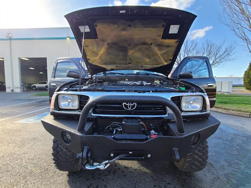 1997 Toyota Tacoma 4X4 V6 / TOYTEC LIFT / BUMPER / WINCH / 5-SPEED  / 3.4 L / SUSPENSION LIFT w-COILOVERS / LUGGAGE RACKS w-LED'S / FIRESTONES / SHARP !! - Photo 32 - Portland, OR 97217