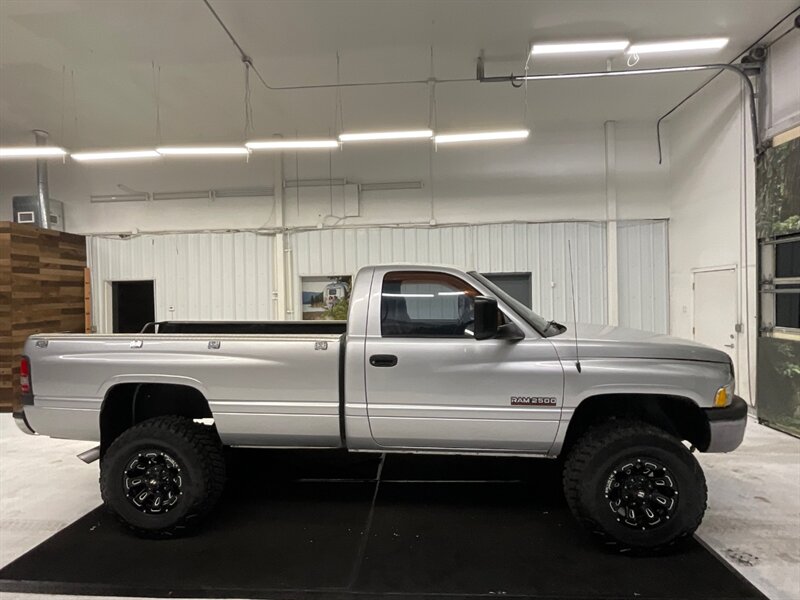 2001 Dodge Ram 2500 Regular Cab 2Dr 4X4/ 5.9L DIESEL/ 6-SPEED / LIFTED  / NEW WHEELS & TIRES - Photo 4 - Gladstone, OR 97027