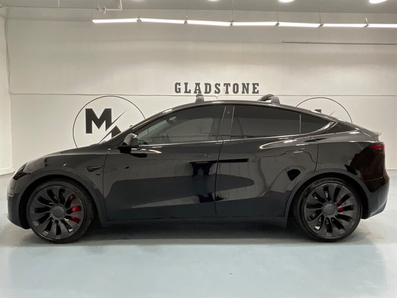 2021 Tesla Model Y Performance AWD / FULL AUTO PILOT READY / LOADED  / Staggered Wheels - Photo 3 - Gladstone, OR 97027