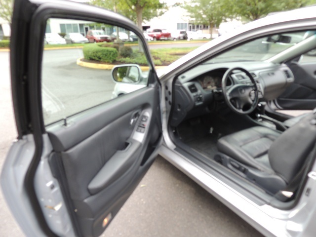 2001 Honda Accord EX COUPE / 4-cyl / Automatic / LEATHER / Moon Roof   - Photo 16 - Portland, OR 97217