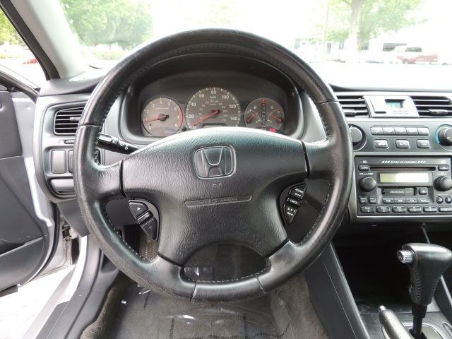 2001 Honda Accord EX COUPE / 4-cyl / Automatic / LEATHER / Moon Roof   - Photo 26 - Portland, OR 97217