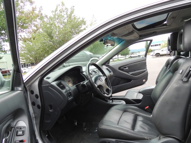 2001 Honda Accord EX COUPE / 4-cyl / Automatic / LEATHER / Moon Roof   - Photo 18 - Portland, OR 97217