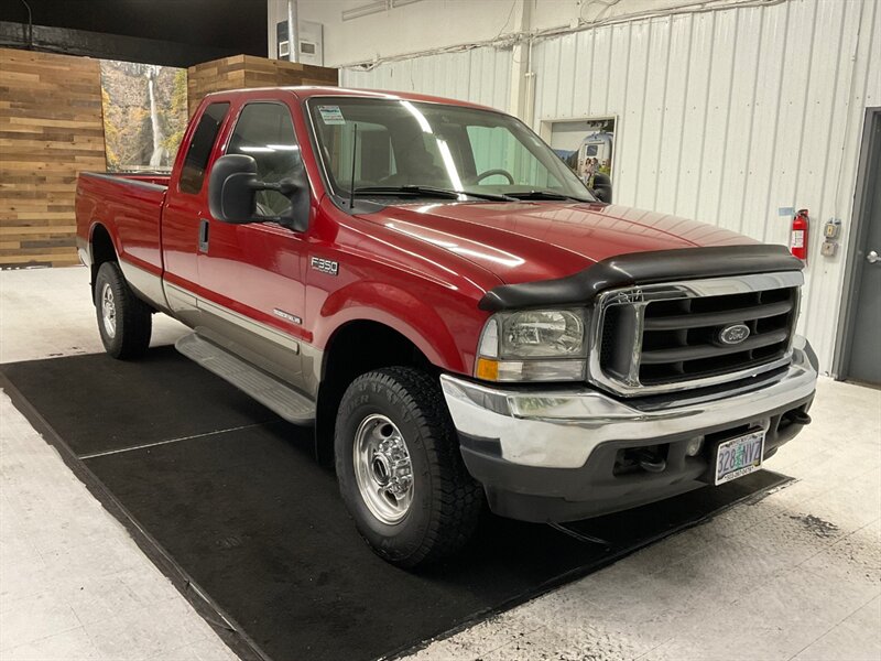 2002 Ford F-350 Super Duty Lariat  / RUST FREE - Photo 2 - Gladstone, OR 97027