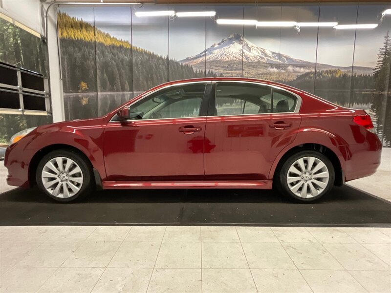 2011 Subaru Legacy 2.5i Limited Sedan AWD / 2.5L 4Cyl / Leather Sunro  / Heated Seats / LOCAL OREGON CAR - Photo 3 - Gladstone, OR 97027