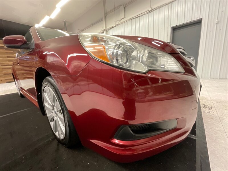 2011 Subaru Legacy 2.5i Limited Sedan AWD / 2.5L 4Cyl / Leather Sunro  / Heated Seats / LOCAL OREGON CAR - Photo 27 - Gladstone, OR 97027