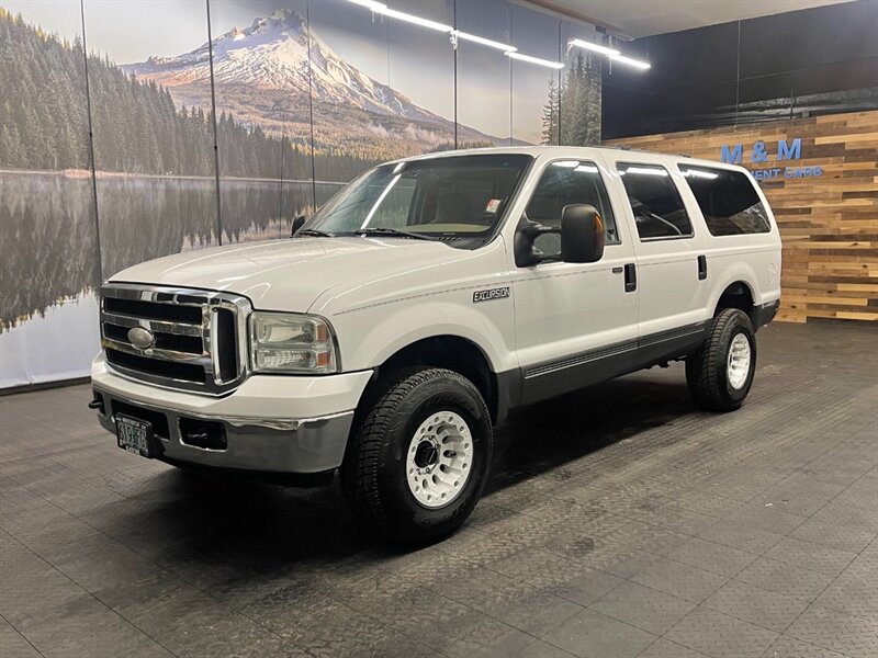 2005 Ford Excursion XLT 4X4 / 3RD SEAT / 6.0L DIESEL / CLEAN   - Photo 1 - Gladstone, OR 97027