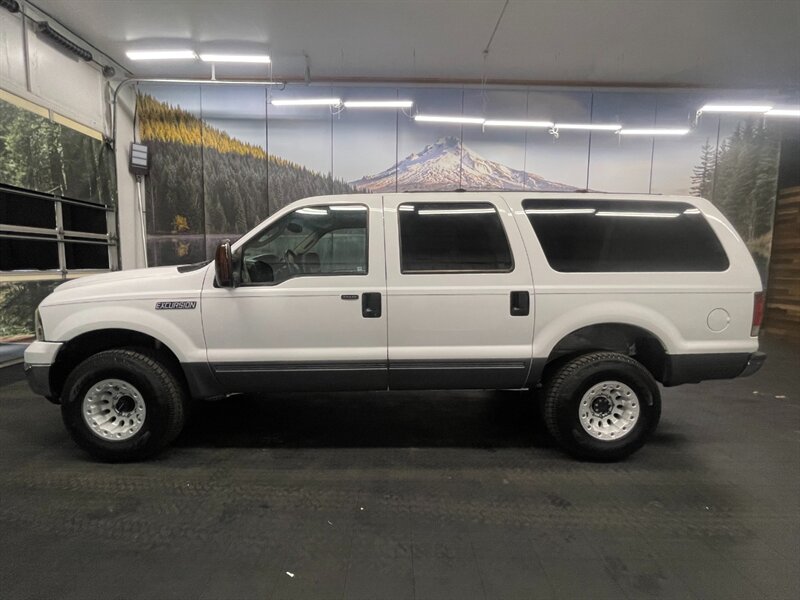 2005 Ford Excursion XLT 4X4 / 3RD SEAT / 6.0L DIESEL / CLEAN   - Photo 3 - Gladstone, OR 97027