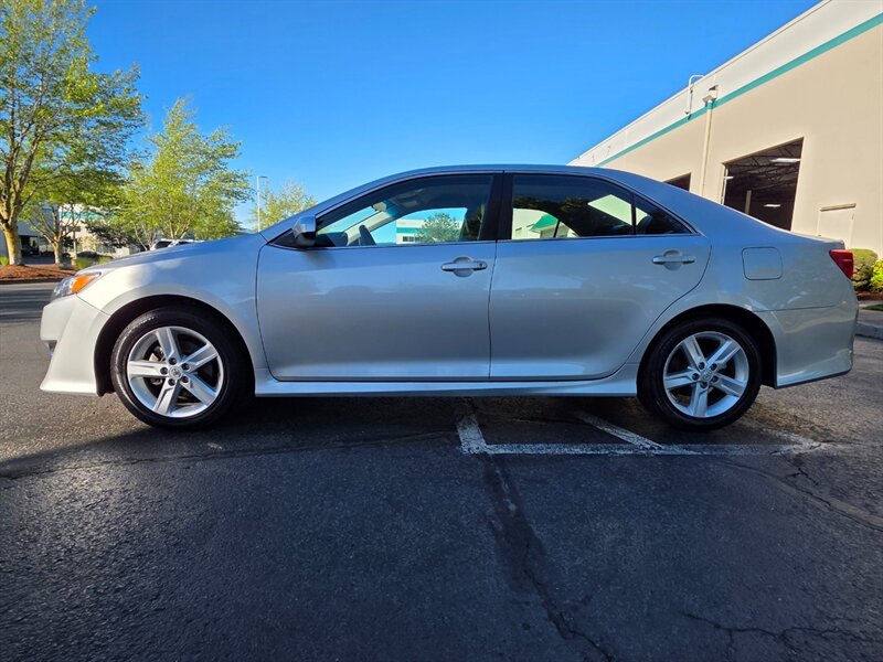 2012 Toyota Camry SE SPORT Navigation Paddle Shifts EXCELLENT RECORD - Photo 3 - Portland, OR 97217