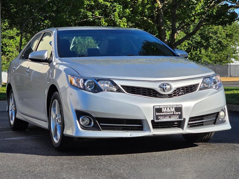 2012 Toyota Camry SE SPORT Navigation Paddle Shifts EXCELLENT RECORD - Photo 2 - Portland, OR 97217