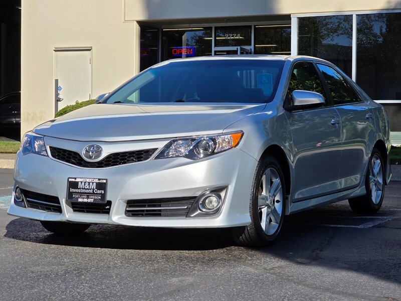 2012 Toyota Camry SE SPORT Navigation Paddle Shifts EXCELLENT RECORD - Photo 1 - Portland, OR 97217