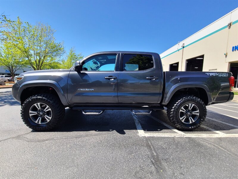 2017 Toyota Tacoma Double Cab V6 4X4 TRD HEATED SEATS SUN ROOF LIFTED  / PREMIUM & TECH PKG / NAVIGATION / CAM / NEW TIRES - Photo 3 - Portland, OR 97217