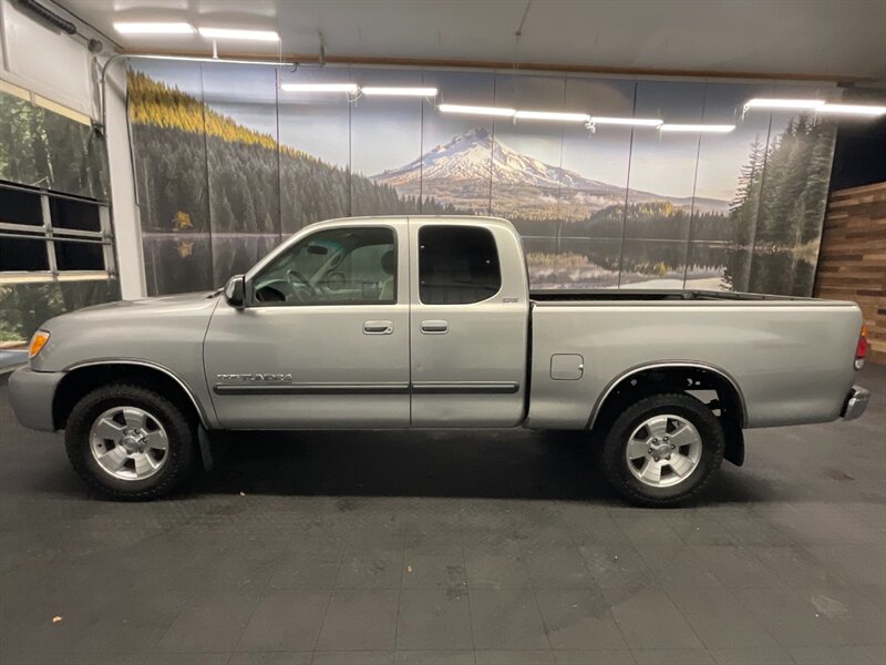 2003 Toyota Tundra SR5 4dr Access Cab 3.4L V6 / 5-SPEED MANUAL / RARE  RARE 5-SPEED MANUAL TUNDRA / V6 3.4L / NEW TIMING BELT SERVICE / ONLY 116,000 MILES - Photo 3 - Gladstone, OR 97027