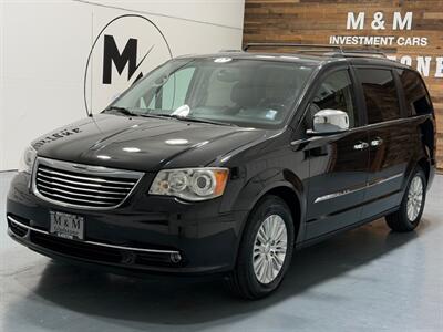 2013 Chrysler Town & Country Limited Minivan FULLY LOADED /NEW TIRES/1-OWNER  /DVD Player / Navi & Backup Camera Minivan