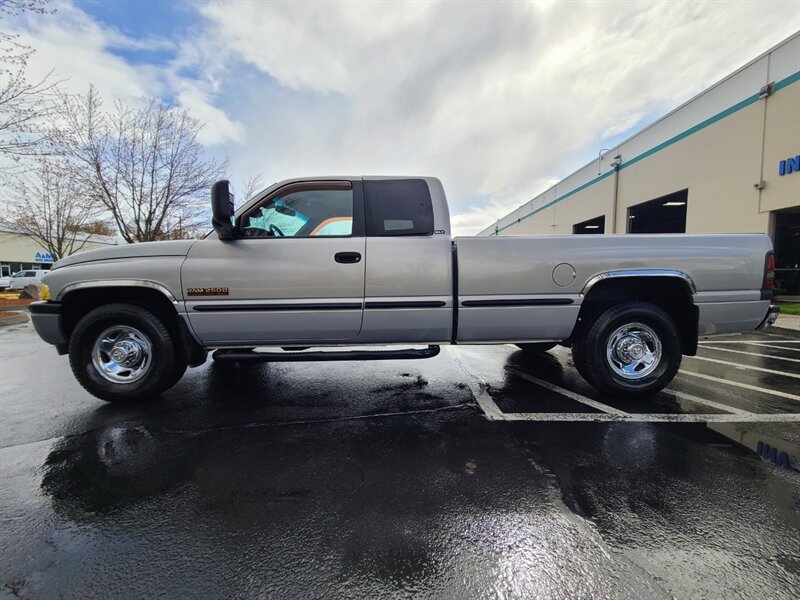 1998 Dodge Ram Pickup 2500 Laramie SLT  / TURBO CUMMINS / LOW MILES / 2WD - Photo 3 - Portland, OR 97217