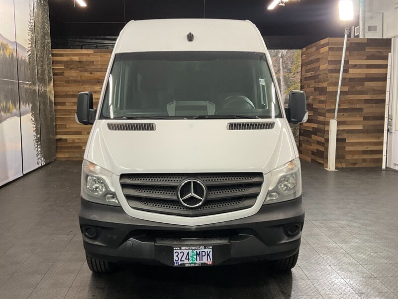 2017 Mercedes-Benz Sprinter 2500 Cargo Van 3.0L   - Photo 5 - Gladstone, OR 97027