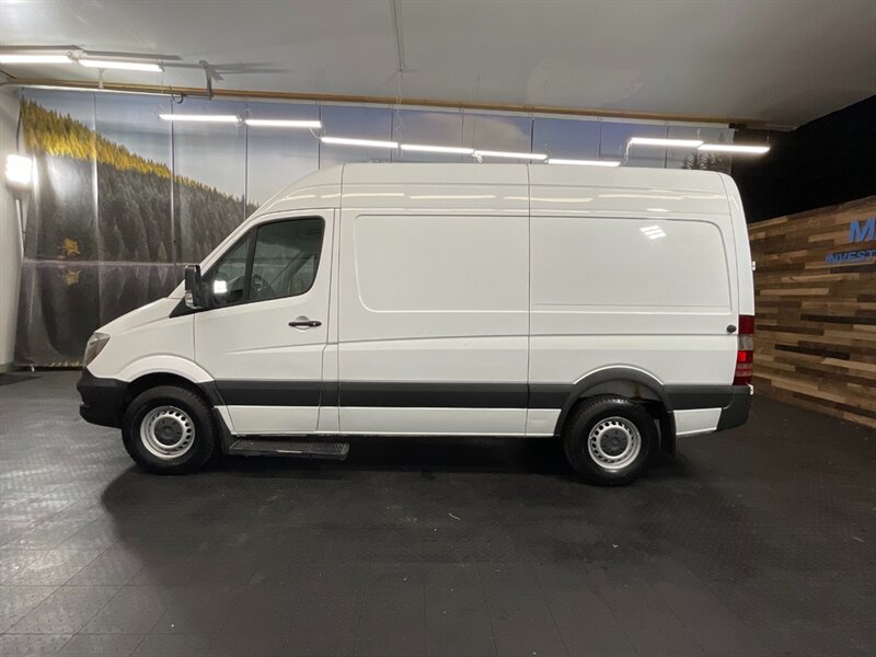 2017 Mercedes-Benz Sprinter 2500 Cargo Van 3.0L   - Photo 3 - Gladstone, OR 97027