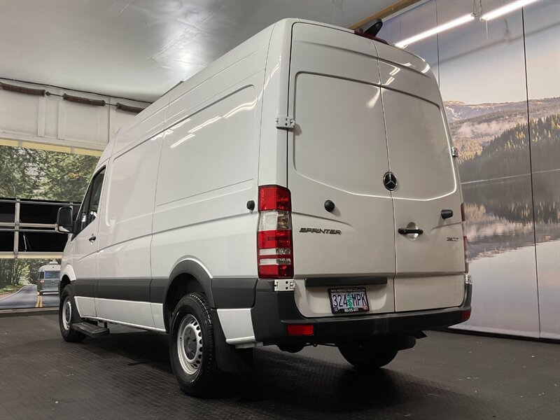 2017 Mercedes-Benz Sprinter 2500 Cargo Van 3.0L   - Photo 8 - Gladstone, OR 97027