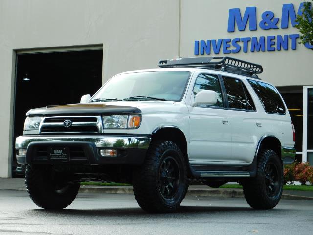 2000 Toyota 4Runner 4X4 / 3.4L V6 / LIFTED / 1-OWNER / 109,000 MILES