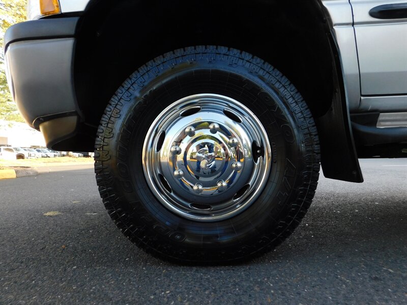 2002 Dodge Ram 3500 Dually 4X4 / Long Bed / 5.9L Cummins Turbo Diesel   - Photo 36 - Portland, OR 97217