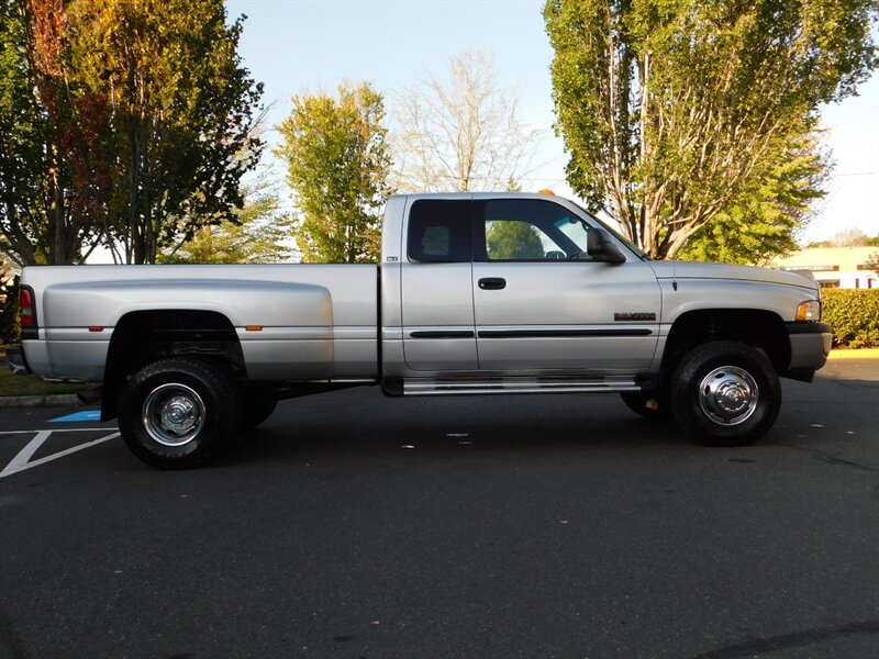 2002 Dodge Ram 3500 Dually 4X4 / Long Bed / 5.9L Cummins Turbo Diesel   - Photo 4 - Portland, OR 97217