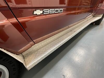 1998 Chevrolet C/K 3500 Series K3500 Cheyenne 4X4 5-SPEED MANUAL / DUALLY/V8 7.4L / LONG BED / 1-TON DUALLY / RARE 5-SPEED MANUAL - Photo 21 - Gladstone, OR 97027
