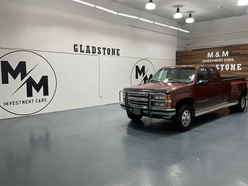 1998 Chevrolet C/K 3500 Series K3500 Cheyenne 4X4 5-SPEED MANUAL / DUALLY/V8 7.4L / LONG BED / 1-TON DUALLY / RARE 5-SPEED MANUAL - Photo 25 - Gladstone, OR 97027