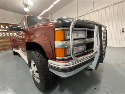 1998 Chevrolet C/K 3500 Series K3500 Cheyenne 4X4 5-SPEED MANUAL / DUALLY/V8 7.4L / LONG BED / 1-TON DUALLY / RARE 5-SPEED MANUAL - Photo 49 - Gladstone, OR 97027