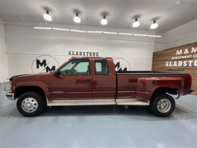 1998 Chevrolet C/K 3500 Series K3500 Cheyenne 4X4 5-SPEED MANUAL / DUALLY/V8 7.4L / LONG BED / 1-TON DUALLY / RARE 5-SPEED MANUAL - Photo 3 - Gladstone, OR 97027