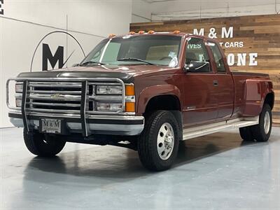 1998 Chevrolet C/K 3500 Series K3500 Cheyenne 4X4 5-SPEED MANUAL / DUALLY/V8 7.4L / LONG BED / 1-TON DUALLY / RARE 5-SPEED MANUAL - Photo 52 - Gladstone, OR 97027