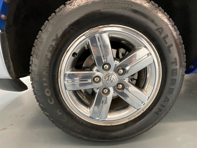 2007 Dodge Ram 1500 ST Regular Cab RWD / 4.7L V8 / 6-SPEED MANUAL  / SHORT BED / ZERO RUST / ONLY 55,000 MILES - Photo 37 - Gladstone, OR 97027