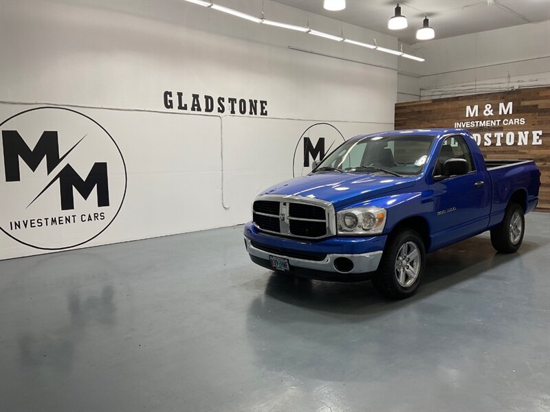 2007 Dodge Ram 1500 ST Regular Cab RWD / 4.7L V8 / 6-SPEED MANUAL  / SHORT BED / ZERO RUST / ONLY 55,000 MILES - Photo 25 - Gladstone, OR 97027