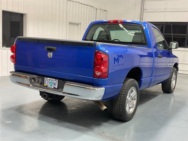 2007 Dodge Ram 1500 ST Regular Cab RWD / 4.7L V8 / 6-SPEED MANUAL  / SHORT BED / ZERO RUST / ONLY 55,000 MILES - Photo 8 - Gladstone, OR 97027