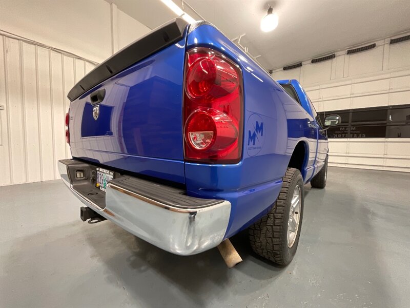 2007 Dodge Ram 1500 ST Regular Cab RWD / 4.7L V8 / 6-SPEED MANUAL  / SHORT BED / ZERO RUST / ONLY 55,000 MILES - Photo 47 - Gladstone, OR 97027