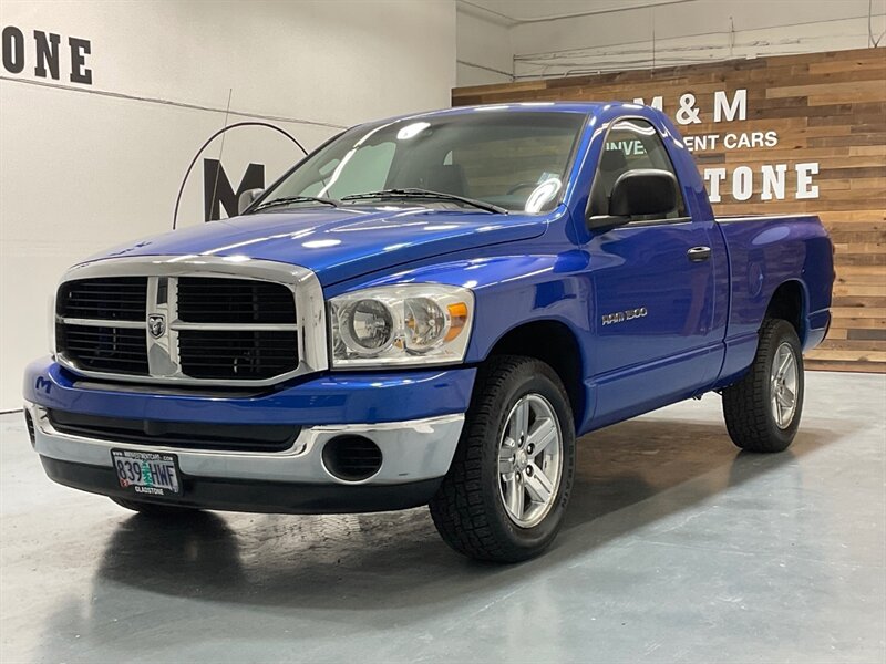 2007 Dodge Ram 1500 ST Regular Cab RWD / 4.7L V8 / 6-SPEED MANUAL  / SHORT BED / ZERO RUST / ONLY 55,000 MILES - Photo 49 - Gladstone, OR 97027