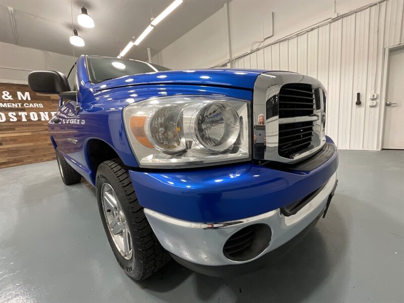 2007 Dodge Ram 1500 ST Regular Cab RWD / 4.7L V8 / 6-SPEED MANUAL  / SHORT BED / ZERO RUST / ONLY 55,000 MILES - Photo 45 - Gladstone, OR 97027