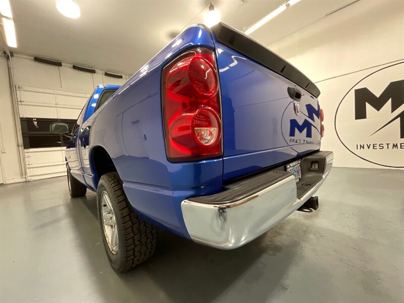 2007 Dodge Ram 1500 ST Regular Cab RWD / 4.7L V8 / 6-SPEED MANUAL  / SHORT BED / ZERO RUST / ONLY 55,000 MILES - Photo 46 - Gladstone, OR 97027